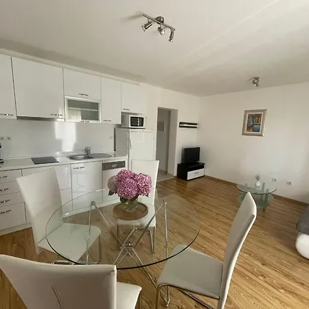 Kristina Apartamento